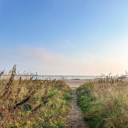 Strandblick - Dorf 1 09 *