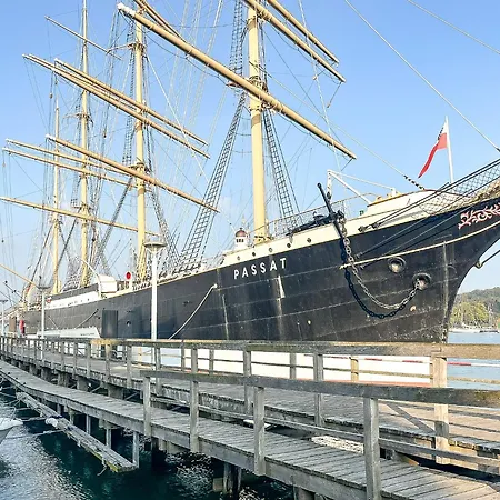 Strandblick - Dorf 1 09 *