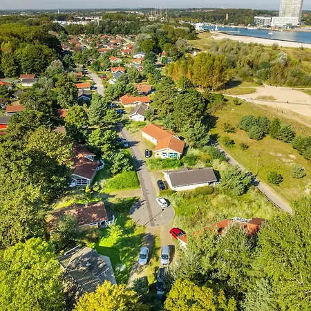 Strandblick - Dorf 1 09 * Priwall